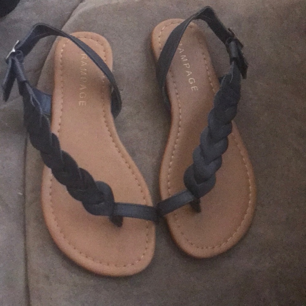 Rampage size 6 woman’s sandals. Fit big NWOT